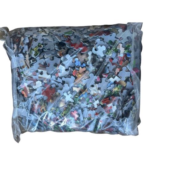 Springbok 1000pc Jigsaw Puzzle Delivering Gifts Snowman Christmas - Picture 7 of 8